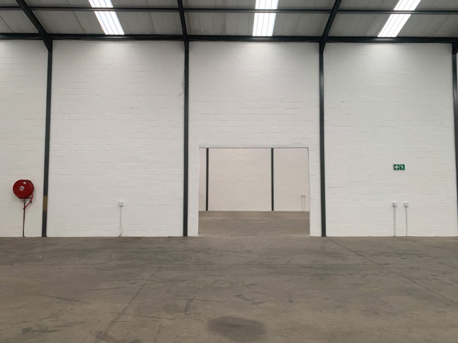 To Let commercial Property for Rent in Rivergate Western Cape